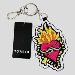 🌺 Betsey Johnson Torrid Flaming Heart Pop Art Key Chain NWT